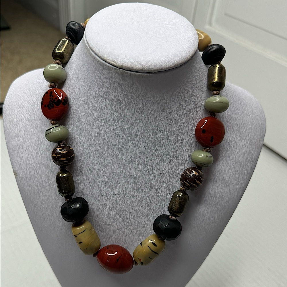 Erica Lyons necklace